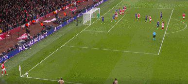 希门尼斯, 主场 希门尼斯, 主场